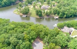 3 Randmar Ct, Florence, AL 35631