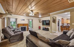 1905 Agnew Street, Bonham, TX 75418
