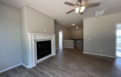 819 Holstein Lane, Marshfield, MO 65706