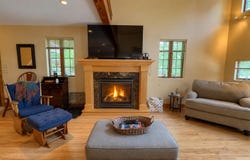 13 Hummingbird Lane, Harrison, ME 04040