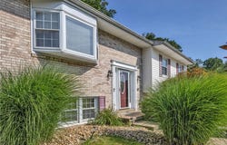 212 Ligonier Ln, Plum Boro, PA 15068