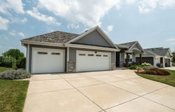 437 Chapel Hill Dr, Johnson Creek, WI 53038