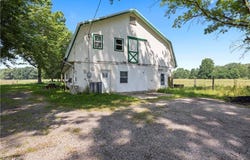 40175 Banks Road, Grafton, OH 44044
