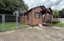 1614 Norwood Street SW, Lenoir, NC 28645