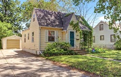 1102 Curtiss Avenue, Ames, IA 50010