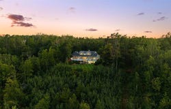 731 W HATHAWAY, HARBOR SPRINGS, MI 49740