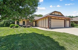 1213 N Hamilton Cir, Derby, KS 67037