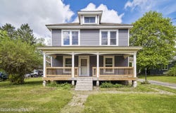 11 River Street, Stamford, NY 12167