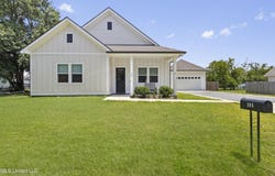 205 Caron Lane, Bay Saint Louis, MS 39520
