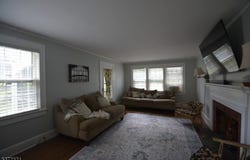 75 Westfield Rd, Fanwood Boro, NJ 07023-1413