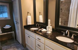 3900 Hillcrest Way, Deephaven, MN 55391