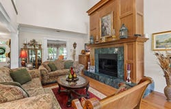 1302 County Road 14720, Paris, TX 75462