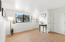 8 Jackson St, Quincy, MA 02169