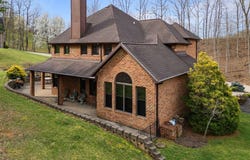 103 St. Andrews Drive, Barboursville, WV 25504