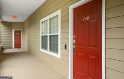 112 Gleneagle Court #D202, Clayton, GA 30525