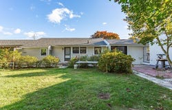 209 Jarry St, New Bedford, MA 02745