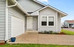1107 ECHO HOLLOW Rd, Eugene, OR 97402