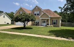 119 Laurel Woods Boulevard, Currituck, NC 27929