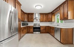 307 Franklin Avenue, Eldon, MO 65026