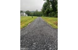 CAROLYNS WAY, LINDEN, VA 22642