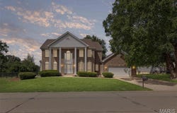 2447 Pro Tour Drive, Belleville, IL 62220