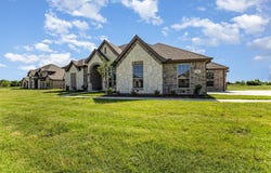 660 WALES Court, Waxahachie, TX 75167