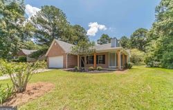 25 Chase, Covington, GA 30016
