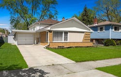 4704 W 99th Street, Oak Lawn, IL 60453