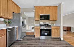 2S068 Churchill Lane, Glen Ellyn, IL 60137