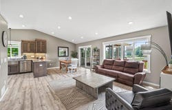 955 Joes Lake Road SE, Cambridge, MN 55008