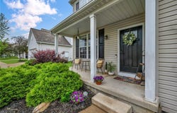 27374 Wheaton Place, Olmsted Falls, OH 44138