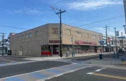 3210 Pacific Ave, Wildwood City, NJ 08260-4951