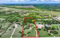 8548 Old Lockhart RD, Buda, TX 78610