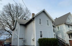 543 E Buchtel Avenue, Akron, OH 44304