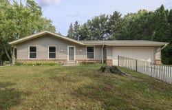 2137 Melody Ln, Waukesha, WI 53186
