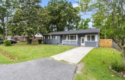 323 Amy Drive, Goose Creek, SC 29445