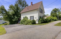 149 S South Main Street, Auburn, ME 04210