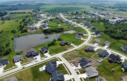 2203 Green Leaf Circle, Norwalk, IA 50211