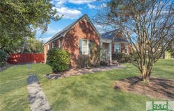 622 E 60th Street, Savannah, GA 31405