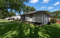5813 Sterling Avenue, Raytown, MO 64133