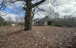 11240 Sardis-Scotts Hill Road, Scotts Hill, TN 38374