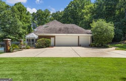 100 Waterview Court, Cataula, GA 31804