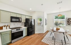 5913 Red Bud Ridge LN, Austin, TX 78744