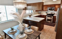 3933 N Virginia Road, Long Beach, CA 90807
