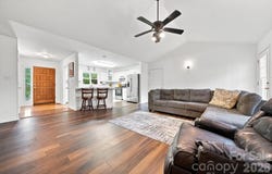 220 5th Street NE, Conover, NC 28613
