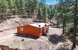 1112 Los Griegos, Jemez Springs, NM 87025