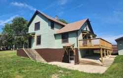 3512 1st Avenue, McHenry, IL 60050