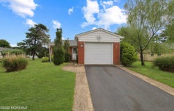 20 Hudson Parkway, Whiting, NJ 08759
