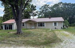 11194 W Little Oaks Road, Rolla, MO 65401