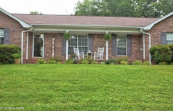 2230 Chesterfield Drive, Maryville, TN 37803